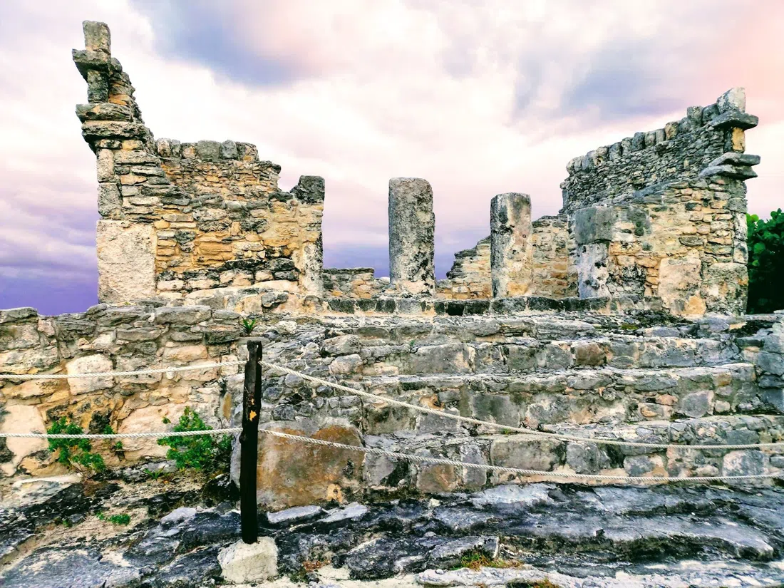 Yamil Lu'um (Templo del Alacrán), Cancun