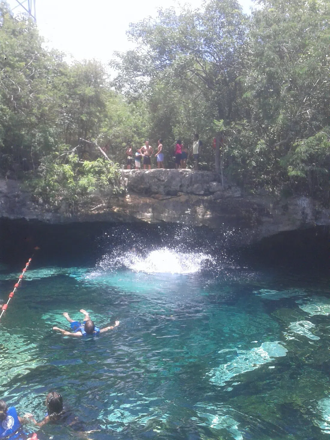 Cenote Azul, Cancun